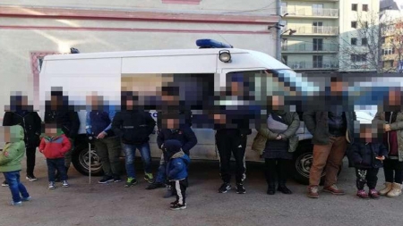 15 străini opriți la graniță, inclusiv un bebeluș de un an