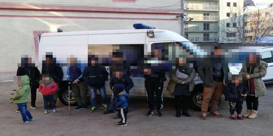 15 străini opriți la graniță, inclusiv un bebeluș de un an