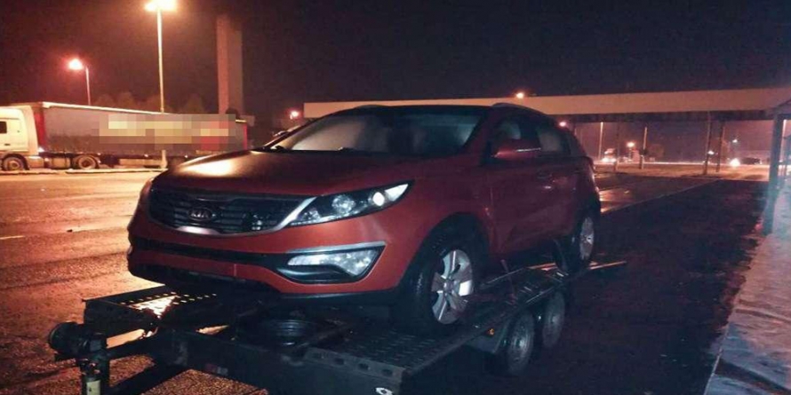 Mașină căutată de autoritățile din Franța descoperită în vamă