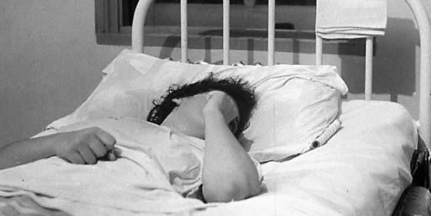 Violată în clinică de un infirmier căsătorit