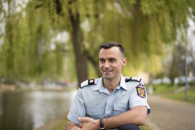 Un pompier maramureșean, salvator și în timpul liber