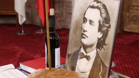 Parastas pentru Mihai Eminescu la Catedrala Episcopală (GALERIE FOTO)