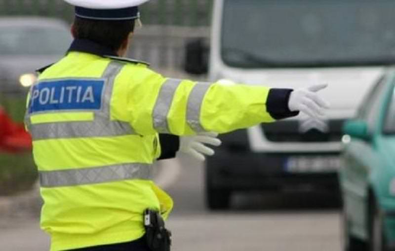 O zi cu trei bărbaţi care au comis infracţiuni la regimul rutier