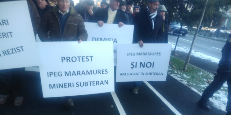 Protest cu repetiție al pensionarilor nemulțumiți de la IPEG Maramureș
