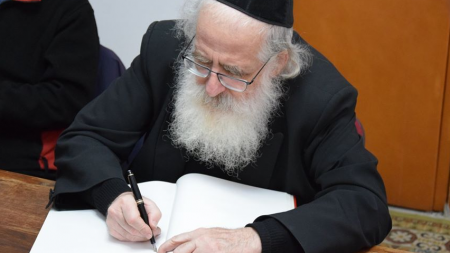 Prim-rabinul Comunității Evreiești din România a vizitat Seiniul  (GALERIE FOTO)