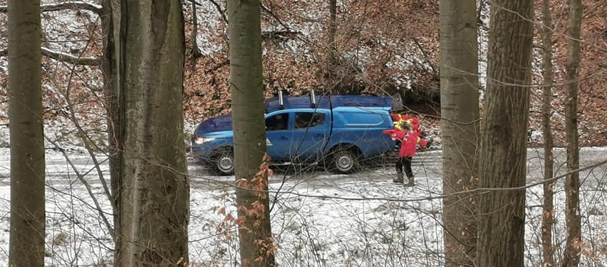 Rănit în pădure, recuperat de salvamontiști