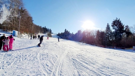 Program de schi la Cavnic, în după masa primei zile din 2020