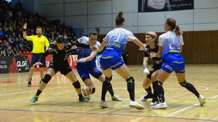 Le bătură pe oltence (GALERIE FOTO)