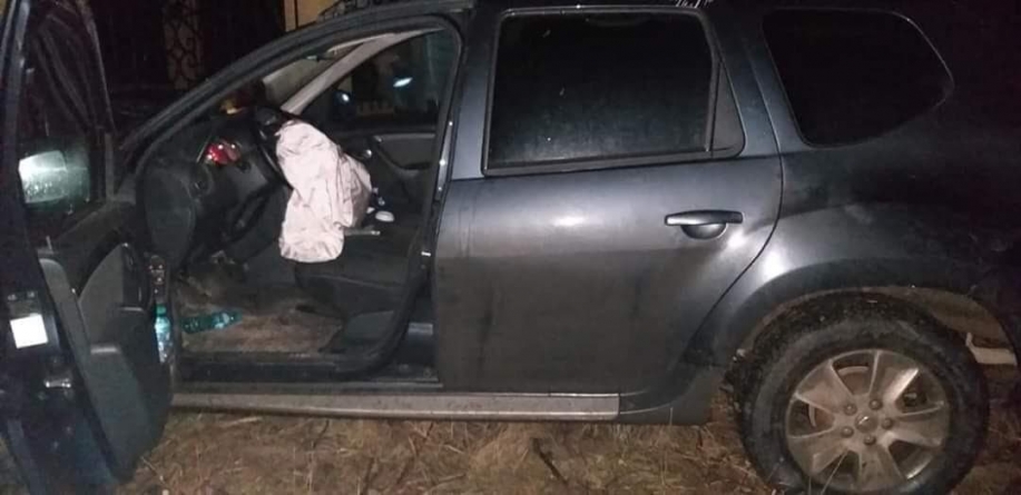 O certitudine: mașina Primăriei Remetea Chioarului e boțită rău; o incertitudine: conducea primarul sau altcineva?