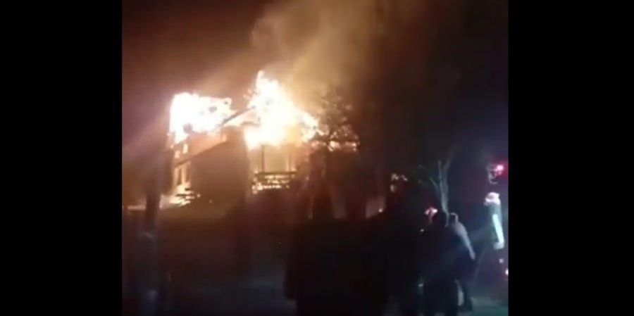 Incendii la case de locuit