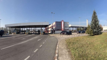 În medie, șapte maramureșeni/oră revin din Italia doar pe la Petea