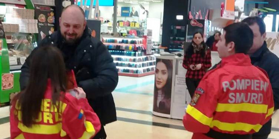 Acțiuni ale pompierilor pentru întâmpinarea Zilei Protecției Civile din România