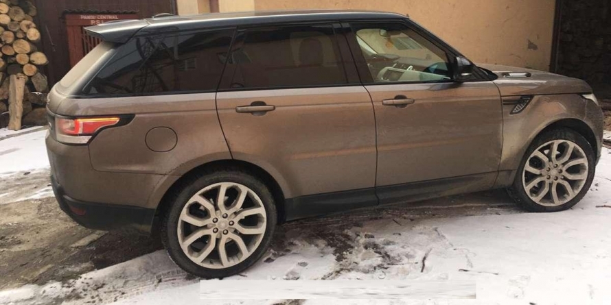 Bolizi din Italia și Franța, recuperați la frontieră