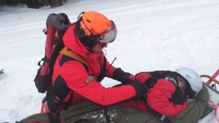 Adolescent de  17 ani,  ajuns la spital după ce a căzut  pe Pârtia Prislop