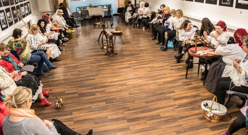 Şezătoare cu cântec şi descântec la Muzeul Satului din Baia Mare (VIDEO și GALERIE FOTO)