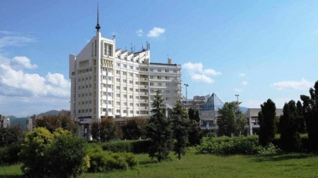 Coronavirus: 3.900 persoane în carantină sau izolare în Maramureș; Pensiuni și hoteluri transformate în centre de carantină; O băimăreancă a fost confirmată cu COVID-19