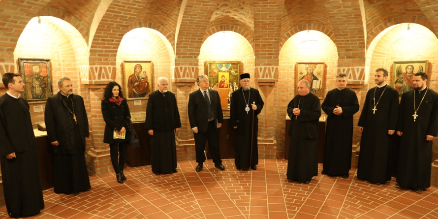 A fost vernisată Expoziția de icoană veche „Chipuri din veac în veci”
