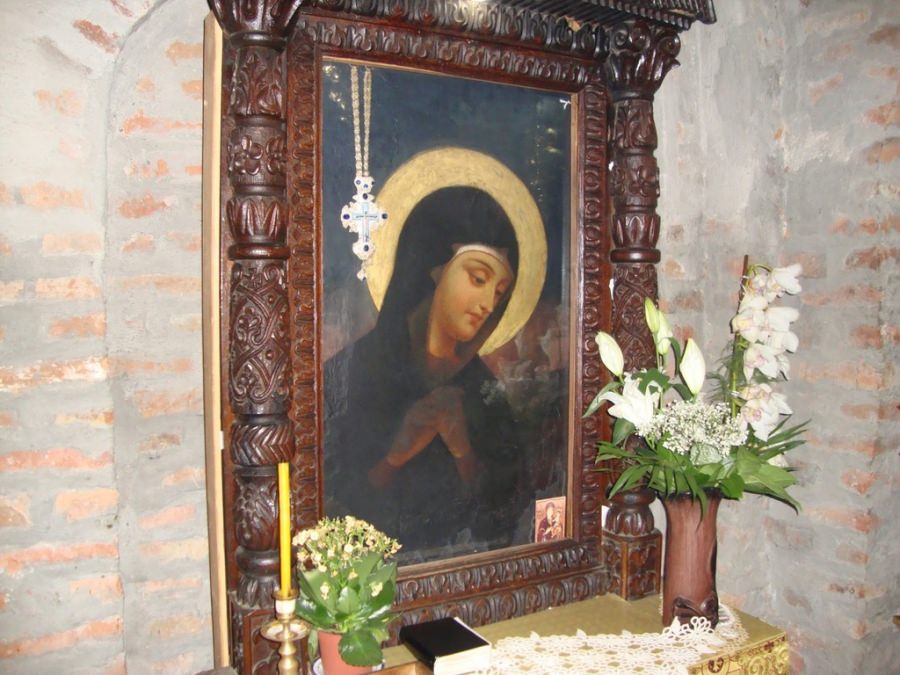 Icoana făcătoare de minuni de la Rohia va fi adusă în Baia Mare pentru închinare