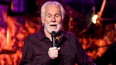 Doliu în muzica internațională: S-a stins cântărețul de muzică country Kenny Rogers (VIDEO)