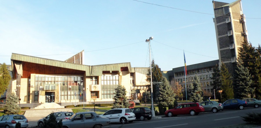 Se dorește reabilitarea Palatului Administrativ din Baia Mare