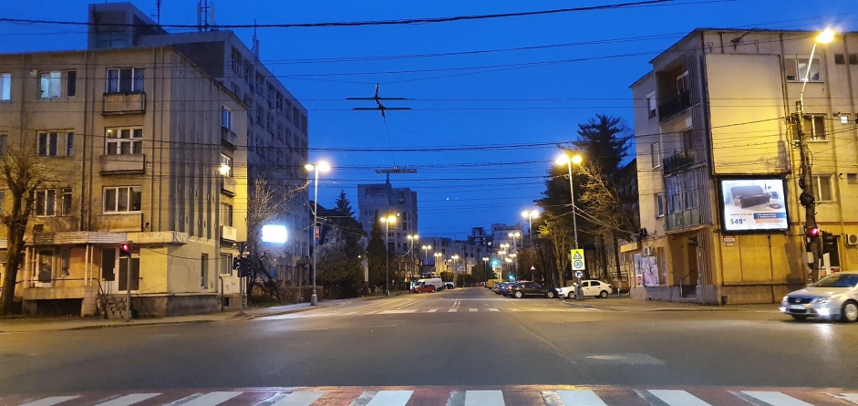 Premieră națională în Maramureș: Nu se iese din casă decât cu excepții; Persoanele cu vârsta de peste 60 de ani vor face cumpărături doar în intervalul 07.00 – 11.00 (FOTO DOCUMENT)