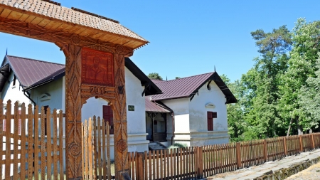 Promovarea valorilor: Opt case memoriale din Maramureș au fost introduse în Ruta Caselor Memoriale din România (FOTO)