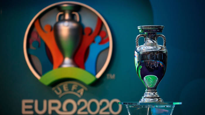 Decizie finală: Euro 2020 se amână cu un an