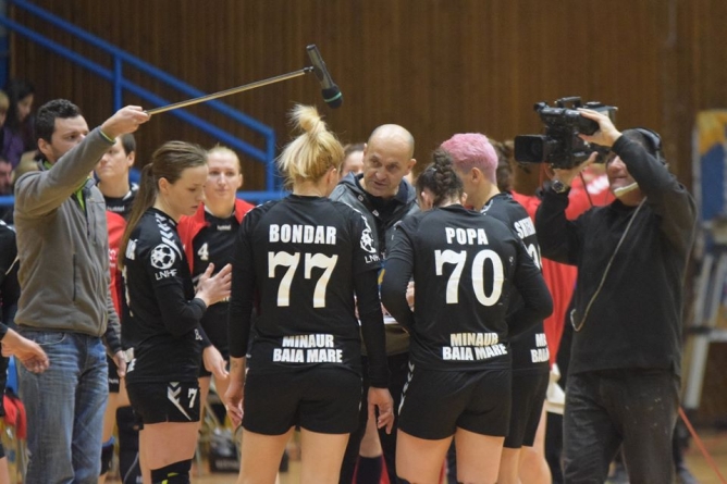 FRH a decis: Sezonul competițional se va încheia pe teren; Daniel Kotecz a votat împotrivă