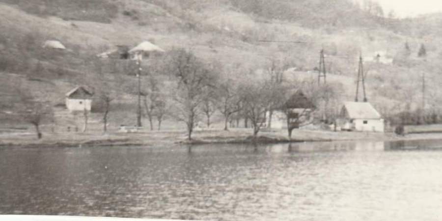 Retro Baia Mare: O mlaștină la intersecția străzilor Caragiale și Babeș