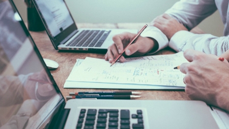 466 locuri de muncă oferite prin AJOFM Maramureș