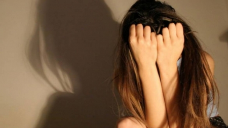 Suspiciune de viol: O tânără de 21 de ani din Baia Mare susține că doi necunoscuți au agresat-o și violat-o