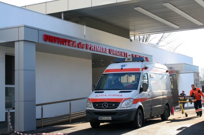 Mesajul unui reputat medic băimărean: „Nici în al 12-lea ceas nu ne dăm seama de gravitatea situației! Vă implorăm! Stați acasă!”