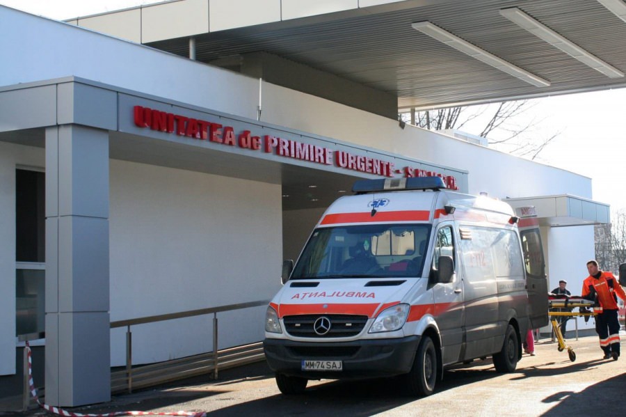 Explozie neurmată de incendiu în Baia Mare; A rezultat o victimă în vârstă de 75 de ani