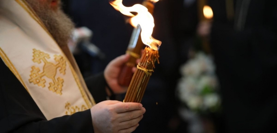Reguli stricte în Maramureș: Când și în ce mod se vor distribui Sfânta Lumină și Paștile credincioșilor care solicită asta