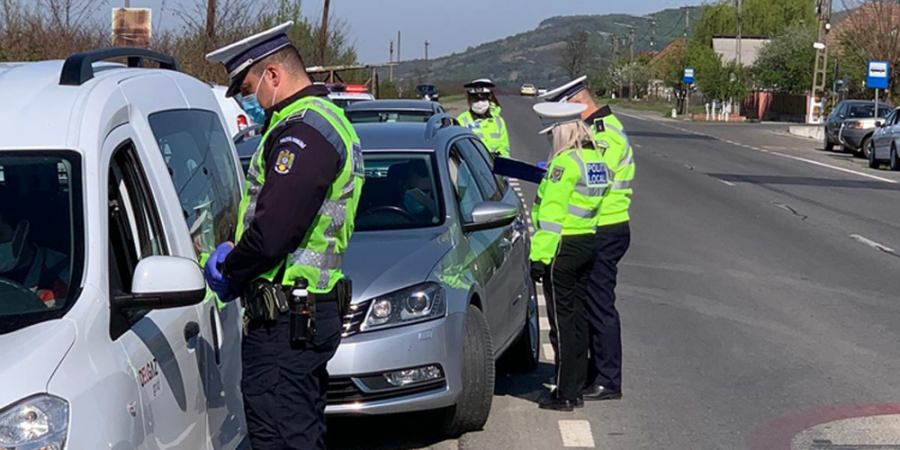 Acțiune de amploare pentru prevenirea accidentelor rutiere; S-au dat peste 200 de amenzi, iar numeroase permise au fost reținute