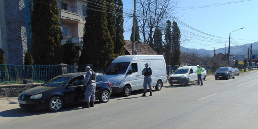 Amenzi și certificate de înmatriculare reținute