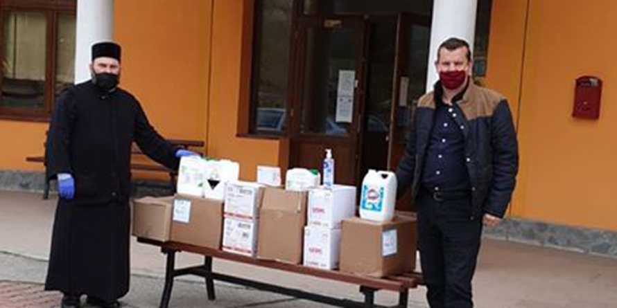 Centrul pentru Îngrijirea Persoanelor Vârstnice „Bunul Samarinean” din Coroieni a primit produse igienico-sanitare din partea Episcopiei