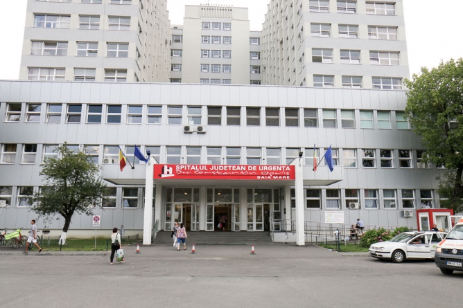 Conform procedurii: Pacient în vârstă de 70 de ani din Fărcașa, tratat la Nefrologie la Spitalul Județean, infectat de COVID-19, transferat la spitalul-suport TBC; 20 din 24 teste au ieșite negative la Județean