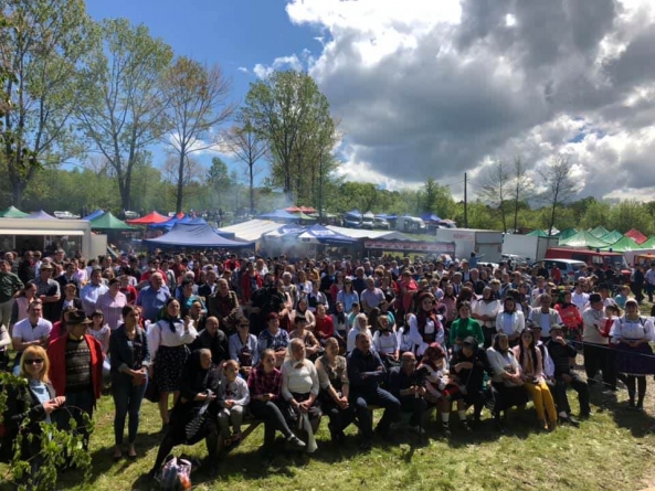 Tradiții întrerupte: Fără sărbători populare, zile de oraș și de comună în Maramureș?; Specialiștii spun că spectacolele cu public numeros nu se vor relua în 2020