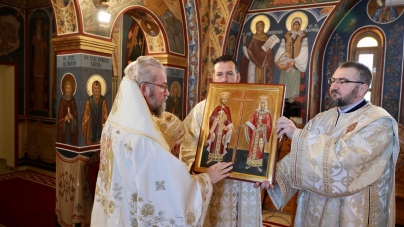 Sfânta Liturghie Arhierească la Paraclisul Episcopal din Baia Mare (GALERIE FOTO)