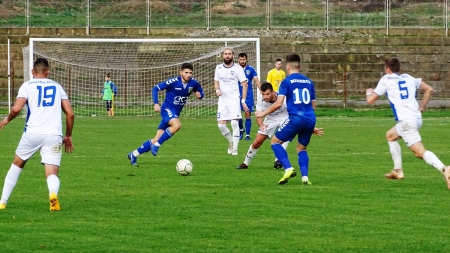 Ce se întâmplă cu campionatele județene de fotbal? AJF consultă cluburile