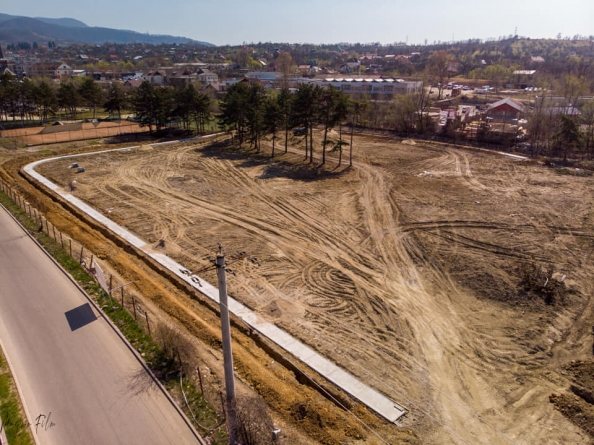 Lucrări intense: Parcul Baia-Sprie de pe strada Ignișului, finanțat din fonduri europene, prinde contur; Ce va conține spațiul de agrement (GALERIE FOTO)