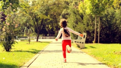 Vacanța de primăvară a început; Preșcolarii și elevii – cu excepția celor din clasele terminale – stau o lună acasă