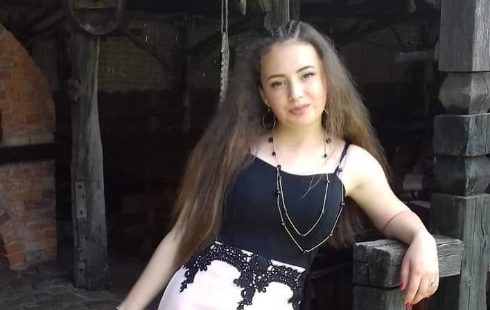 Familia e disperată!: O adolescentă din Borșa, de negăsit de o săptămână, după ce a plecat voluntar de acasă împreună cu iubitul ei (FOTO)