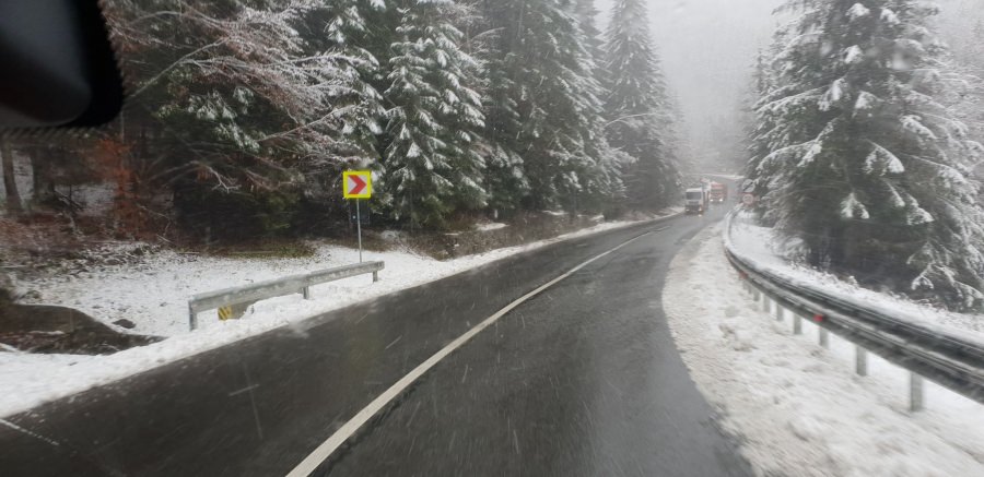 Început de vară cu… zăpadă, în Maramureș; Informarea meteo de vreme capricioasă, prelungită de specialiști; Ce ne așteaptă (VIDEO)