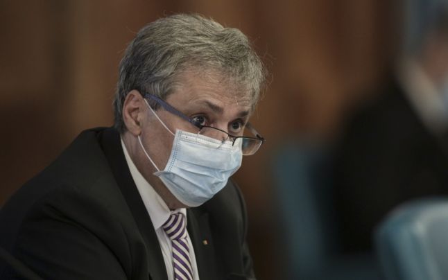 Marcel Vela anunţă că cei care nu poartă mască vor fi amendaţi; Ce spune ministrul despre cuantumul amenzilor