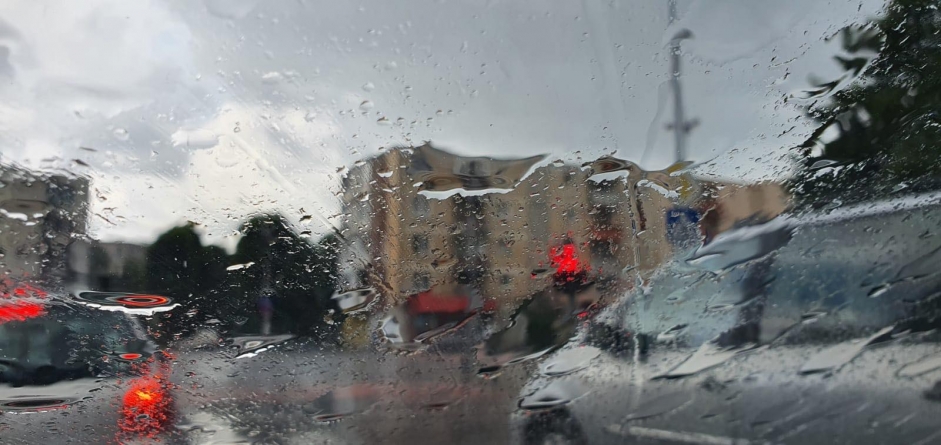 Rămân ploile cu noi: În regiunea Maramureș, atenționare meteorologică de instabilitate atmosferică valabilă până mâine. Un cod galben emis de specialiștii ANM!