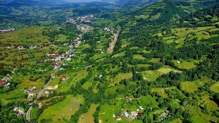 Era necesar un mediator: În județul Maramureș acum toate localitățile au un buget aprobat! S-a rezolvat și la Săcel, prefectul fiind împăciuitorul!