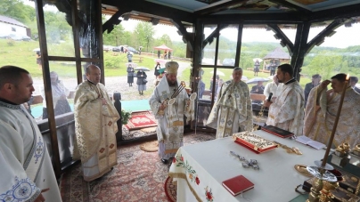 Sfânta Liturghie Arhierească la Mănăstirea Văleni (GALERIE FOTO)