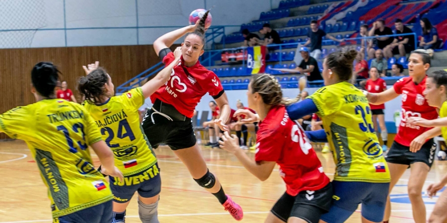 15 meciuri de pregătire pentru handbalistele de la Minaur